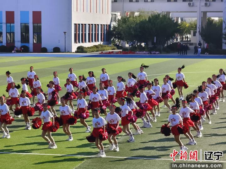 十年砺剑展锋芒！沈阳优质名校秋季运动会上演家校双向奔赴运动盛宴！_十年砺剑展锋芒！沈阳优质名校秋季运动会上演家校双向奔赴运动盛宴！_