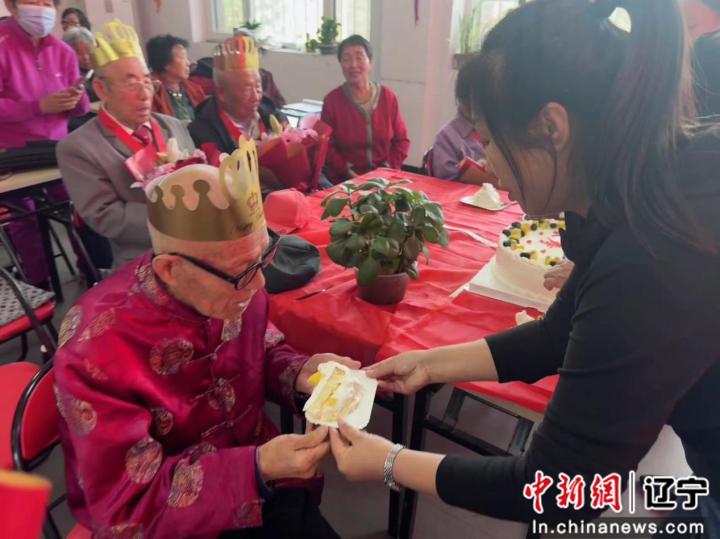 _沈阳苏家屯区：佳节同祝寿 福聚工人村_沈阳苏家屯区：佳节同祝寿 福聚工人村